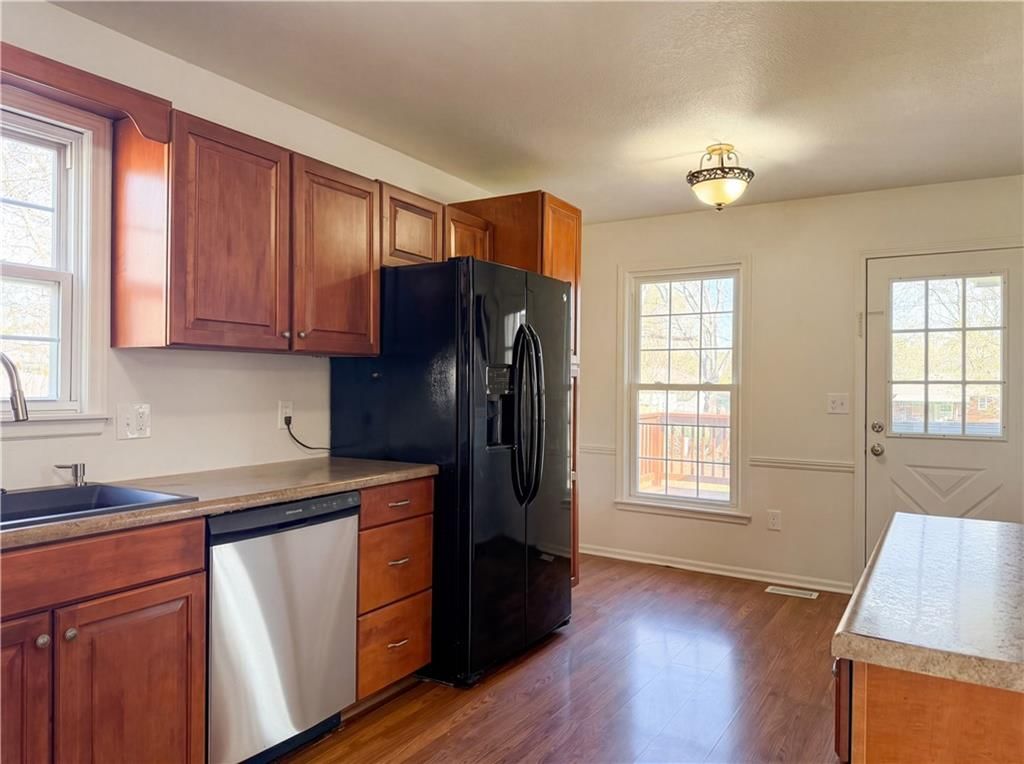 1205 Maple Lane — photo 9