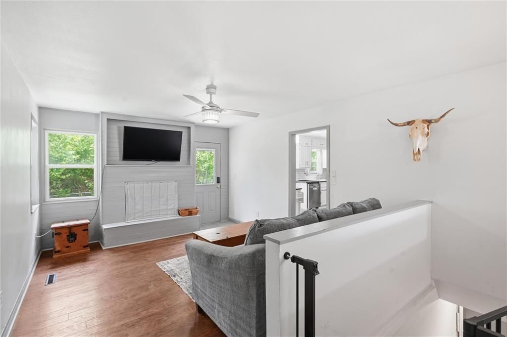 944 Ridge Drive — photo 14