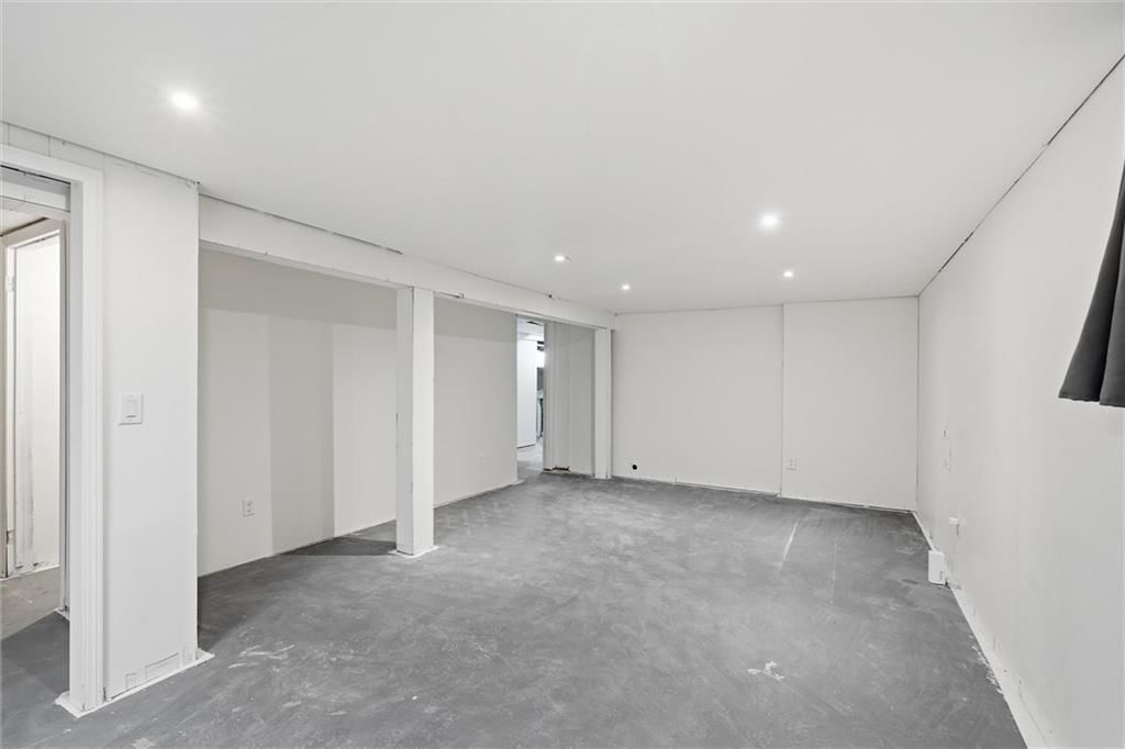 944 Ridge Drive — photo 25
