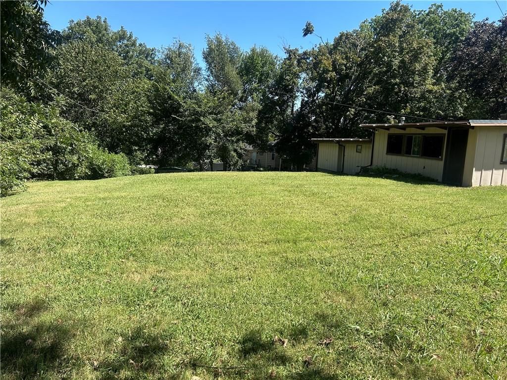 7318 Reynolds Avenue, Kansas City, KS: listing photo 3