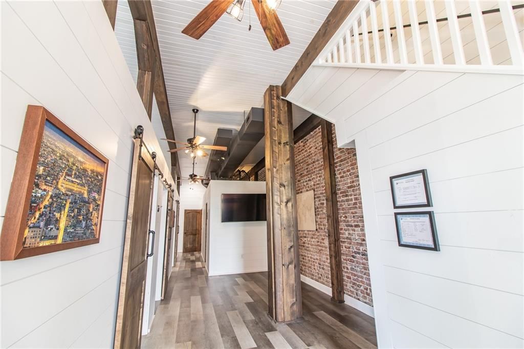 1112 W Main Street — photo 10