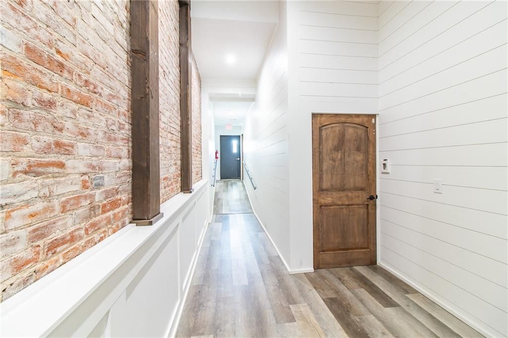 1112 W Main Street — photo 15