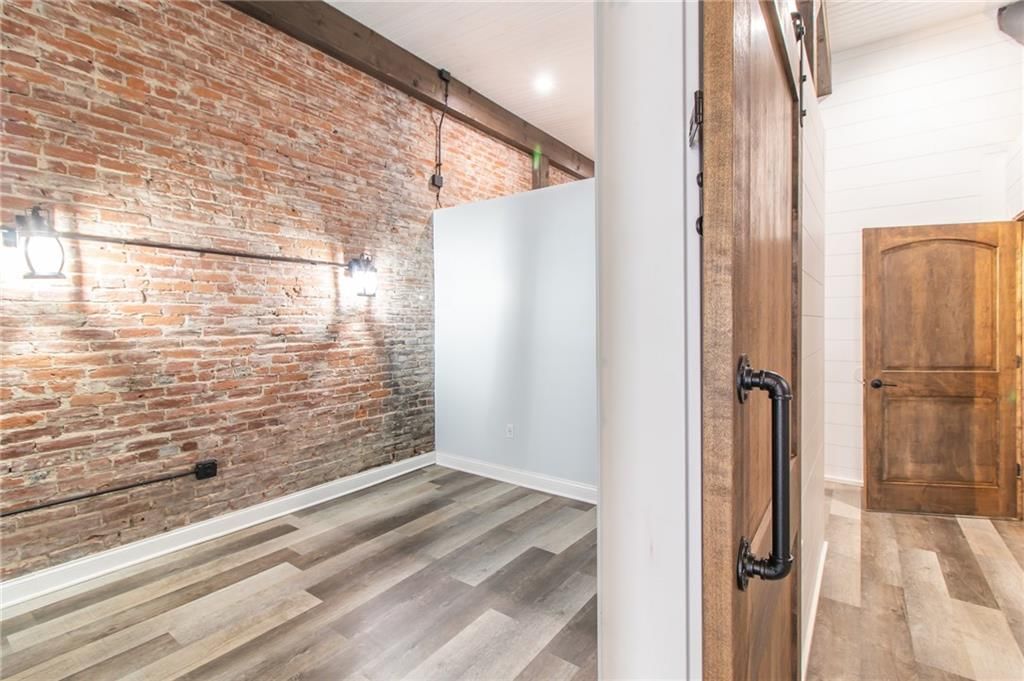 1112 W Main Street — photo 16