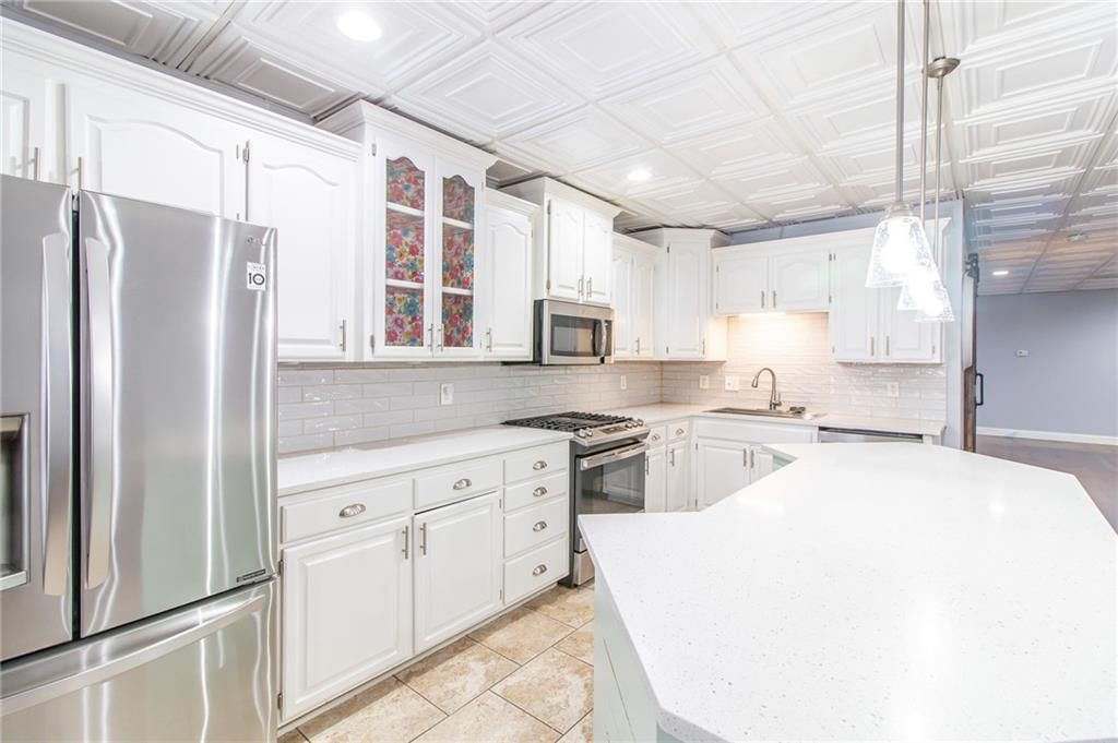 1112 W Main Street — photo 24