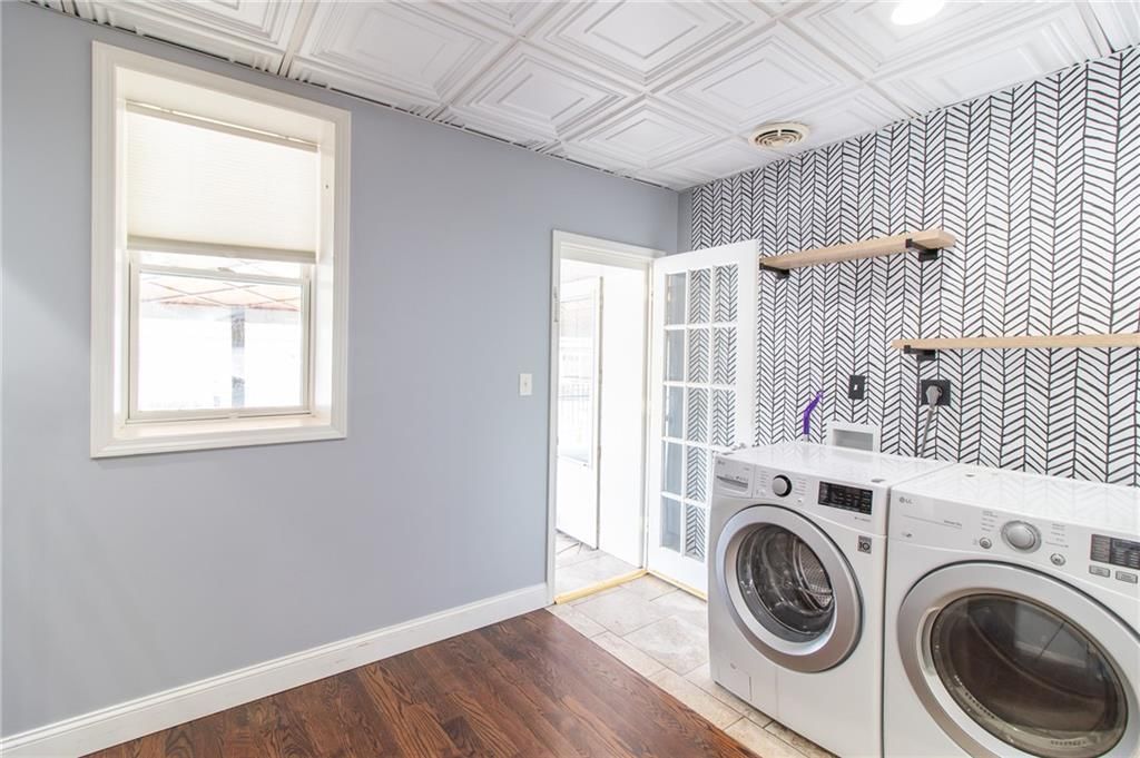 1112 W Main Street — photo 36