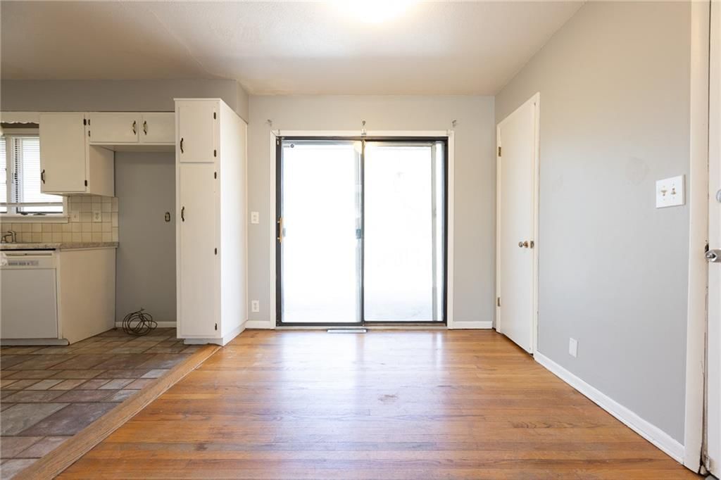 8608 Kentucky Avenue — photo 7