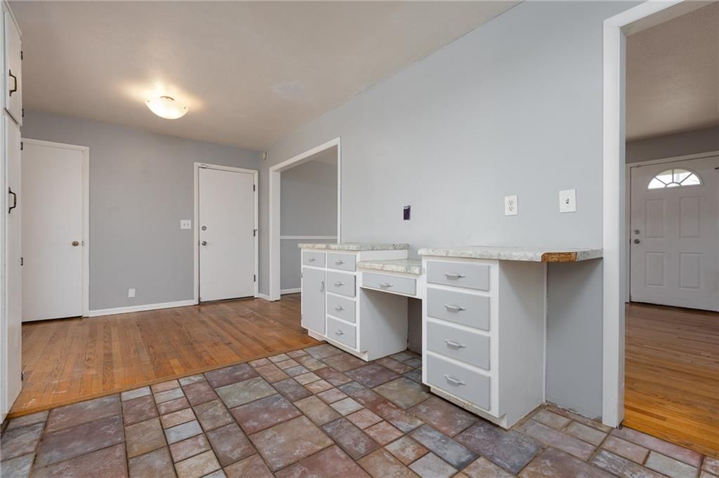 8608 Kentucky Avenue — photo 12
