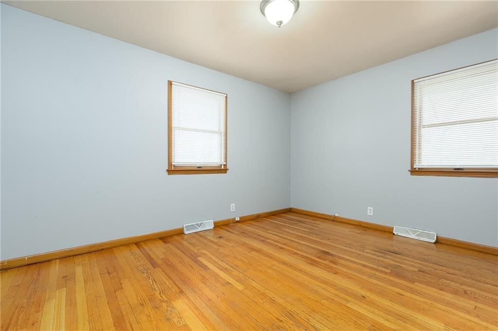 8608 Kentucky Avenue — photo 13