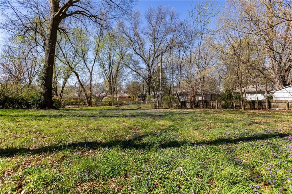 8608 Kentucky Avenue — photo 32