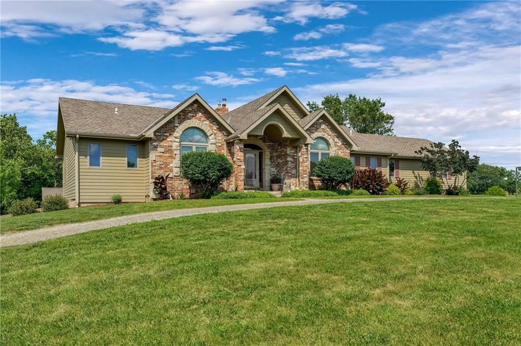 1236 N 411 Road, Baldwin City, KS