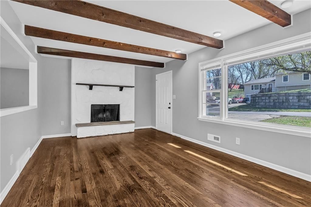 7004 N Baltimore Avenue — photo 5