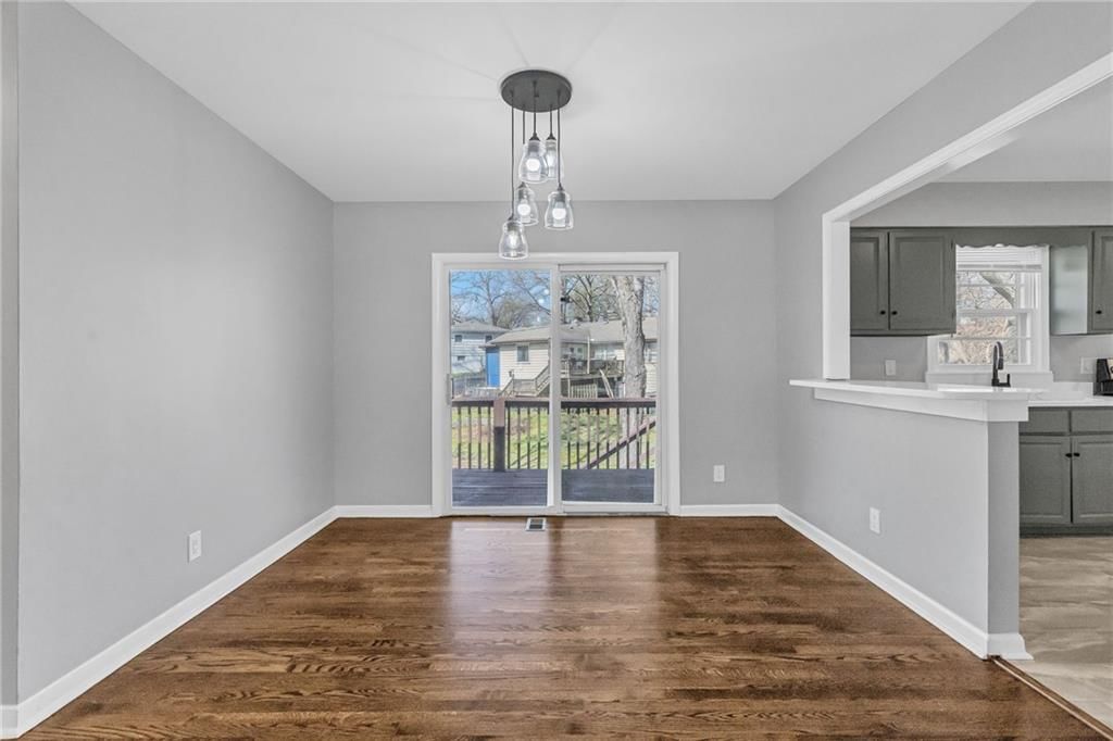 7004 N Baltimore Avenue — photo 7