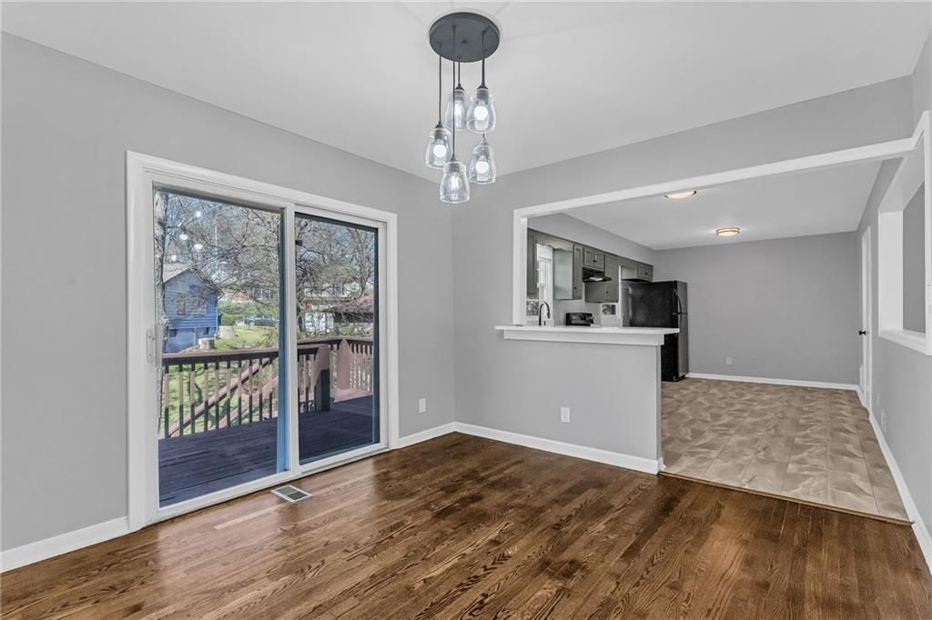 7004 N Baltimore Avenue — photo 8