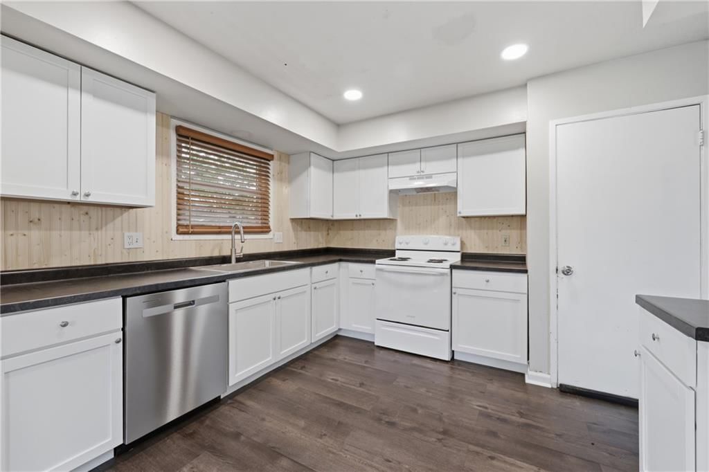 6202 E 140th Terrace — photo 11