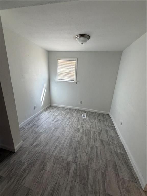 201 S Willis Avenue — photo 23