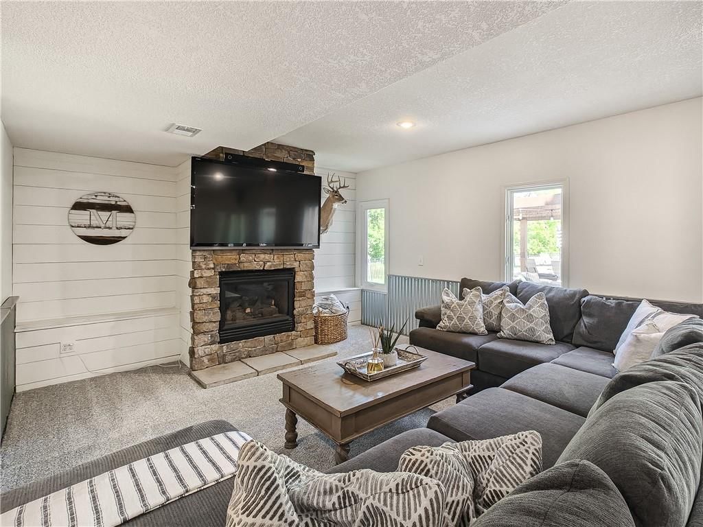 31600 W 115TH Street — photo 49