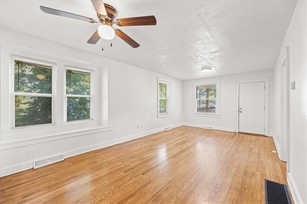 1116 S Woodland Avenue — photo 4