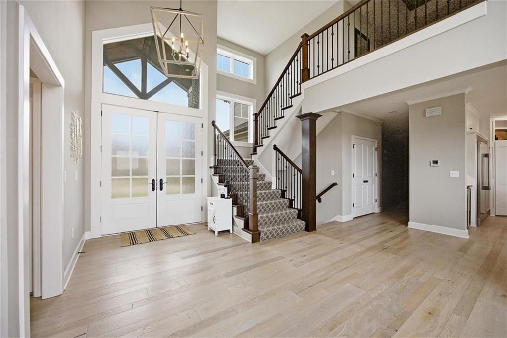 9784 Houston Street — photo 6