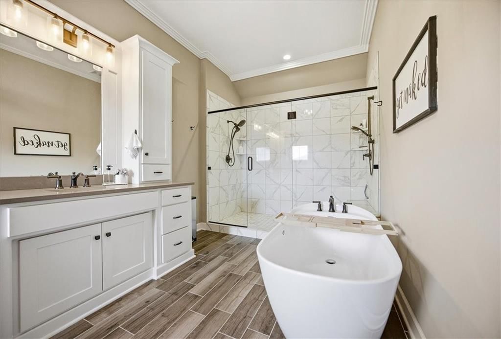9784 Houston Street — photo 28