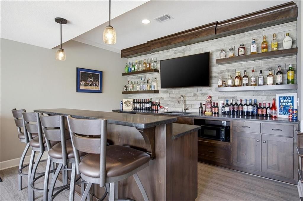 9784 Houston Street — photo 40