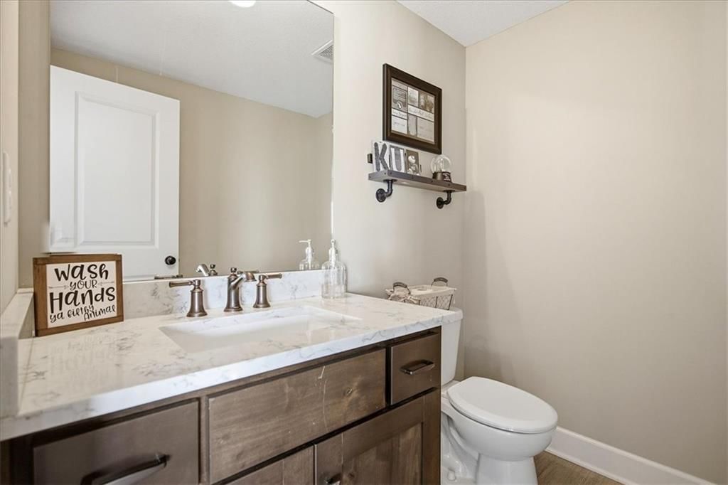 9784 Houston Street — photo 45