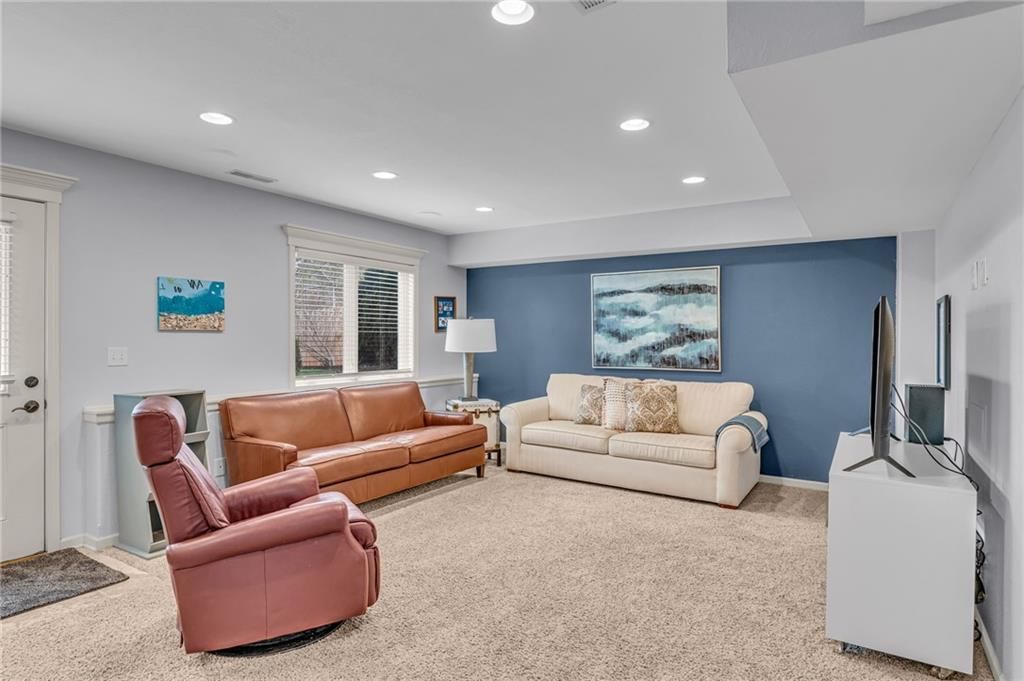 1119 Sawhill Drive — photo 38