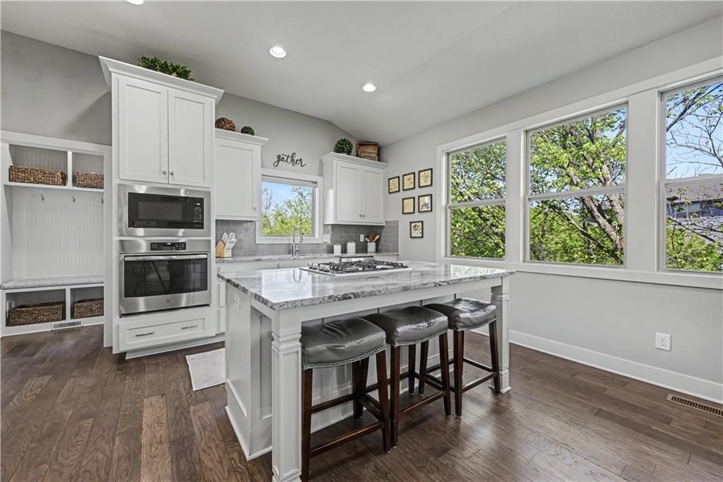 23834 W 126 Terrace — photo 4