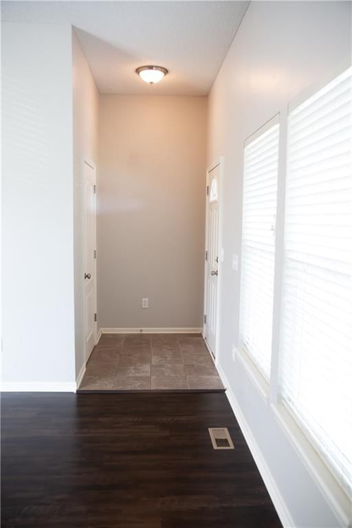 505 W 4th Street — photo 5