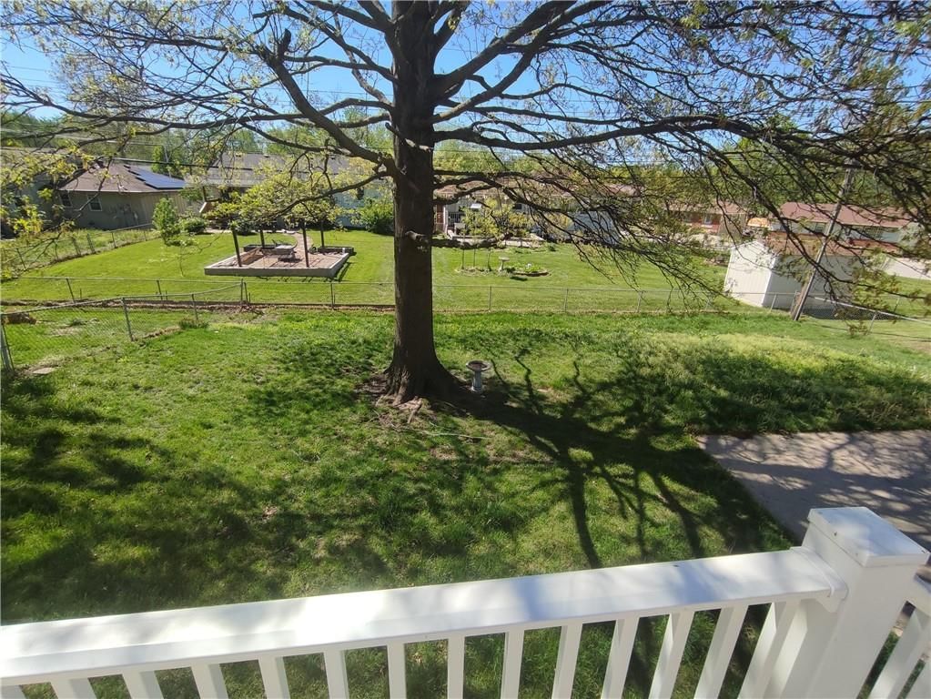 7009 NW 80th Street — photo 3