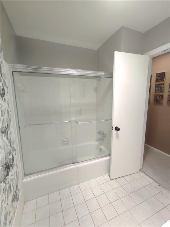7009 NW 80th Street — photo 18