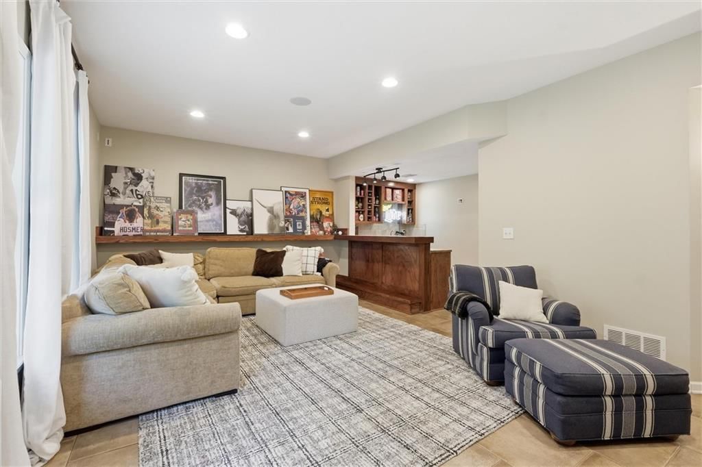 16727 Ruby Way — photo 21