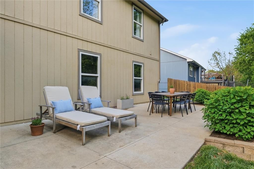 16727 Ruby Way — photo 36