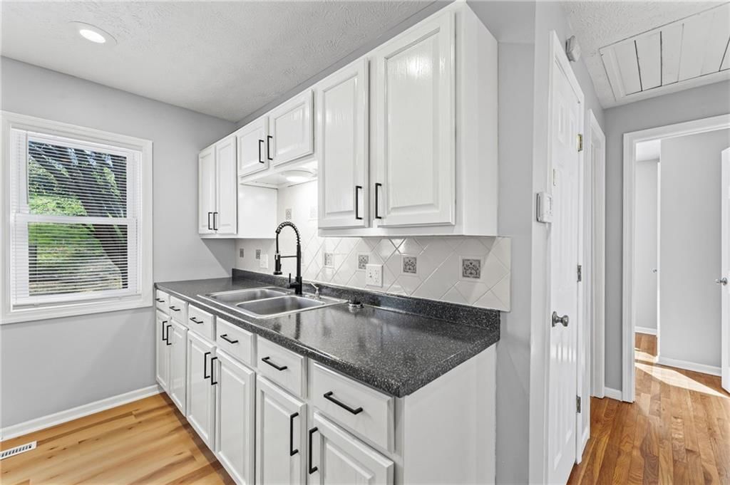 1313 NE 44TH Street — photo 6