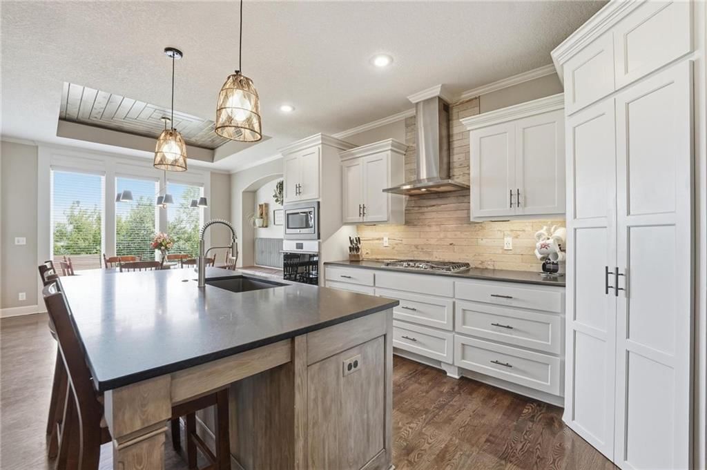 16905 Bradshaw Street — photo 11