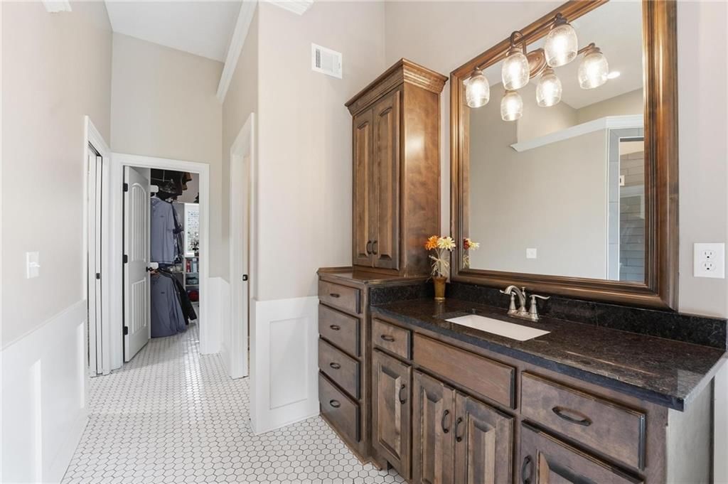 16905 Bradshaw Street — photo 20