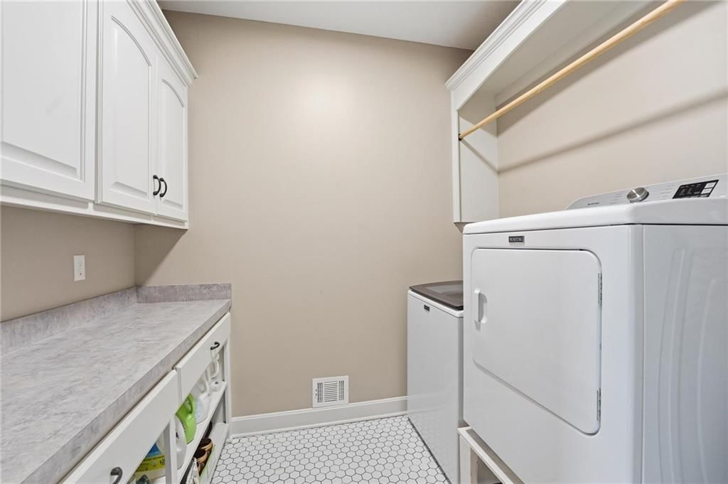 16905 Bradshaw Street — photo 22