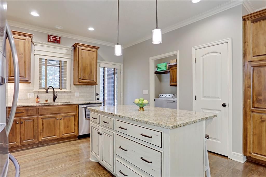 8528 Cardinal Street — photo 12