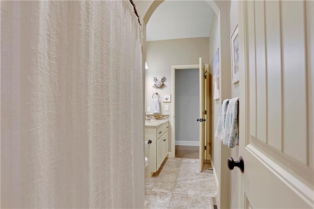 8528 Cardinal Street — photo 22