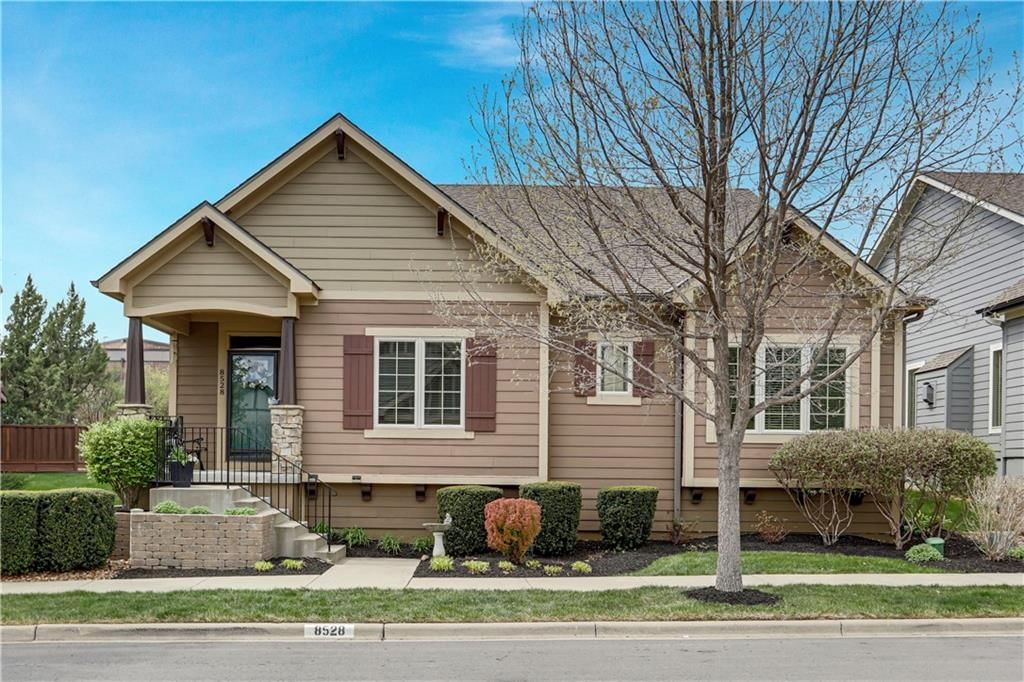 8528 Cardinal Street — photo 28