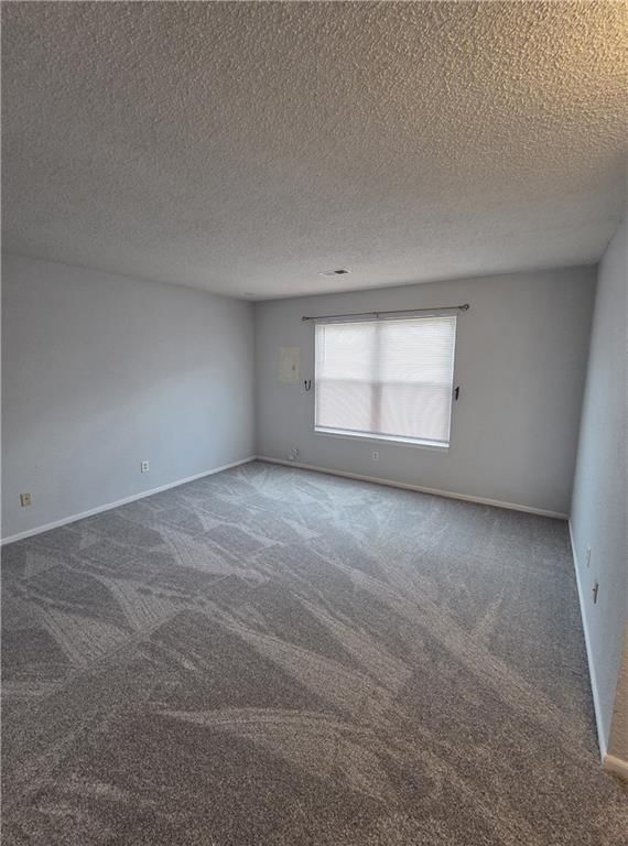 7851 FREEMAN Avenue — photo 5