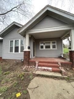 1321 S 17th Street, St Joseph, MO