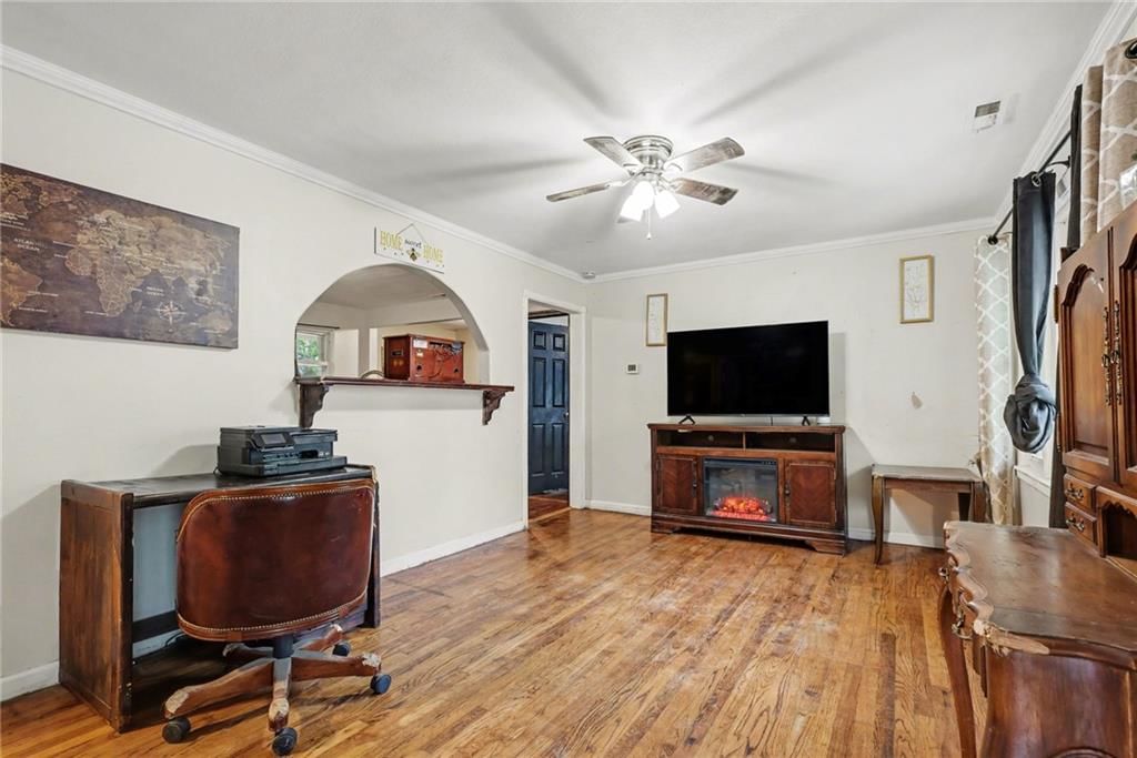 1005 E Cedar Street — photo 3