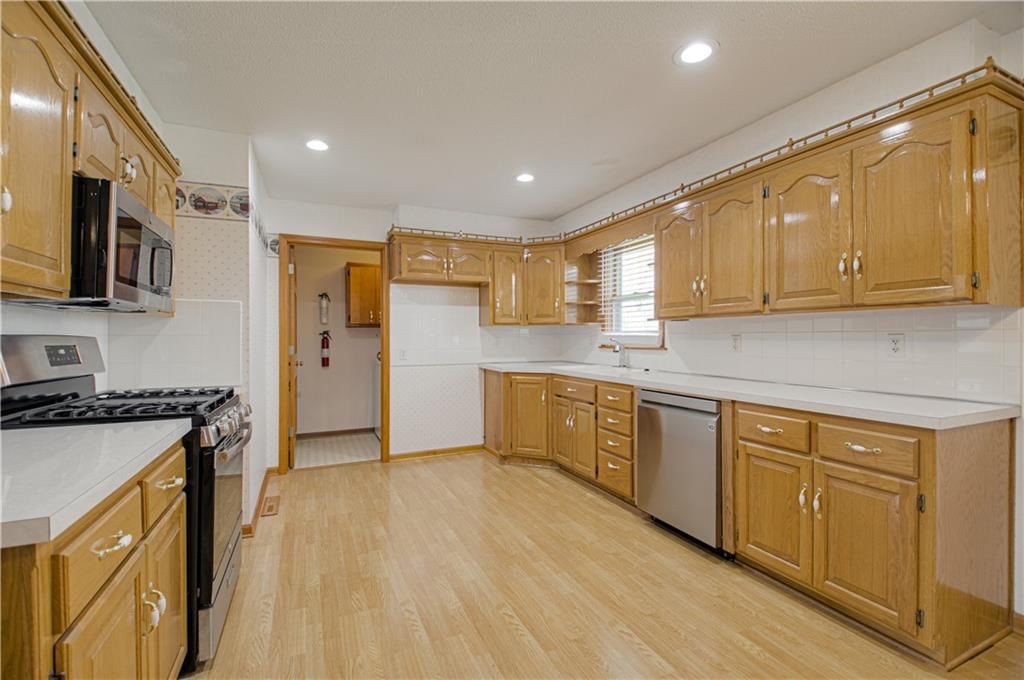 1214 Main Street — photo 8