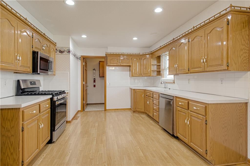 1214 Main Street — photo 9
