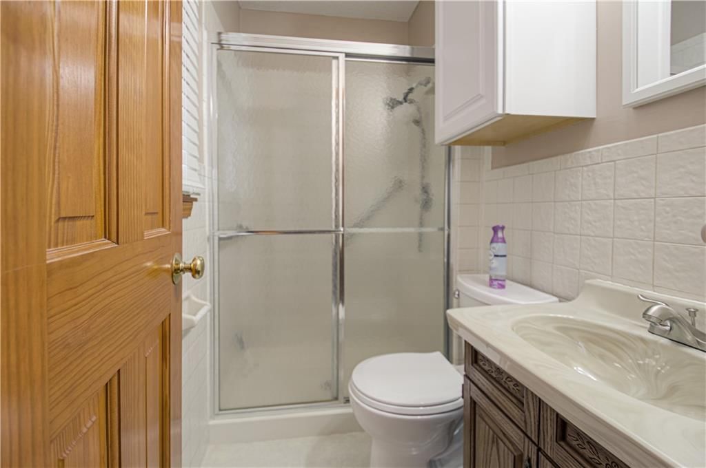 1214 Main Street — photo 15