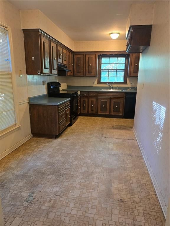 1313 E 98th Terrace — photo 6