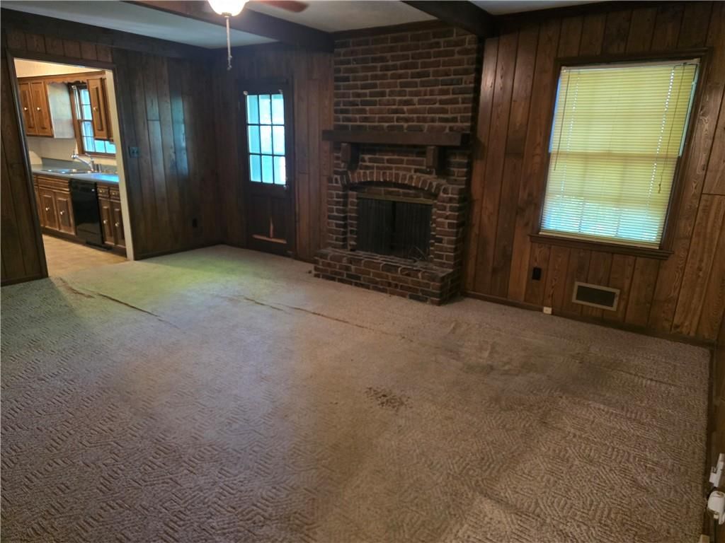 1313 E 98th Terrace — photo 8