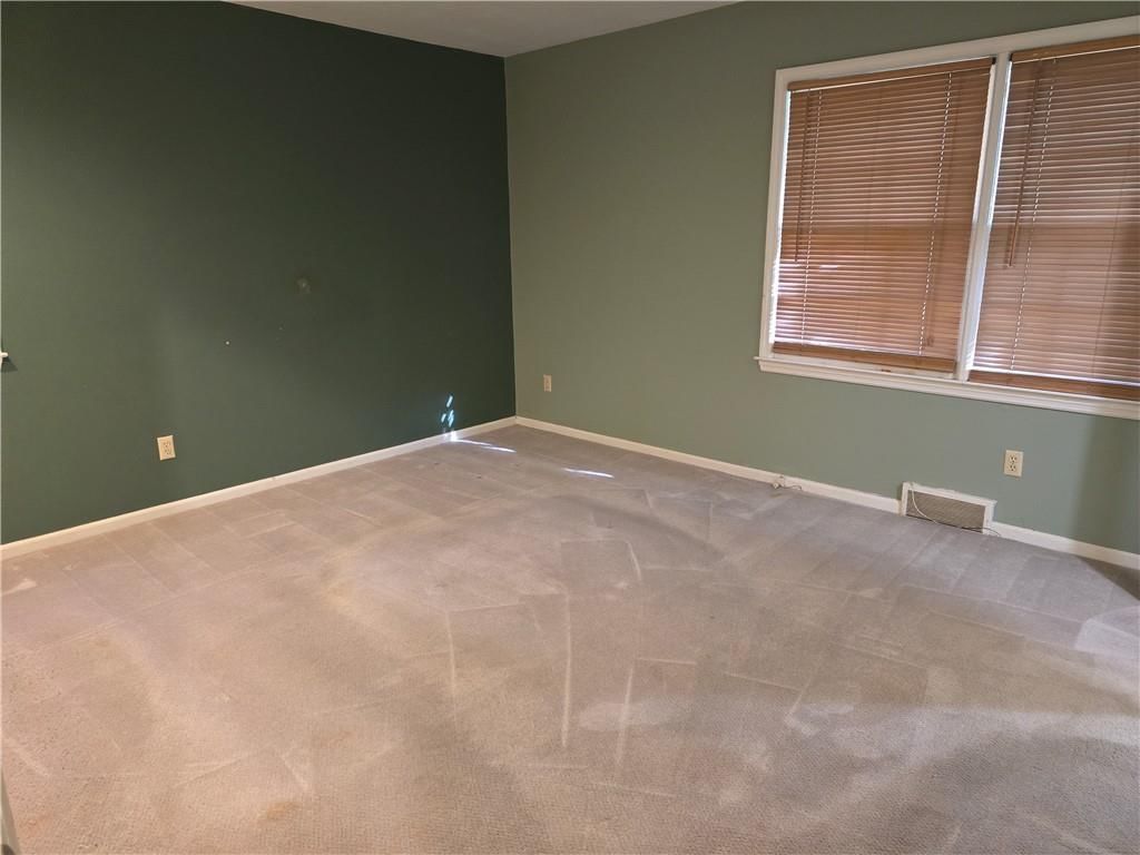 1313 E 98th Terrace — photo 15