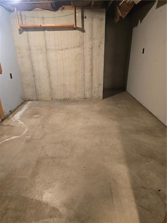 1313 E 98th Terrace — photo 22