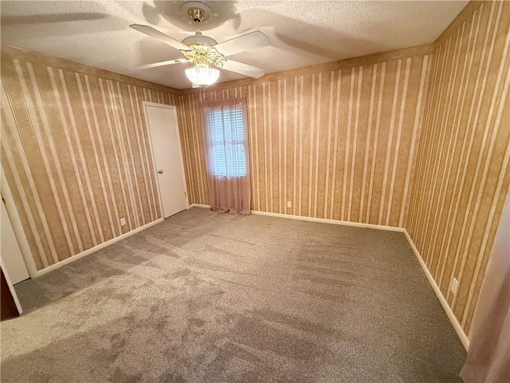 4009 S Delaware Avenue — photo 16
